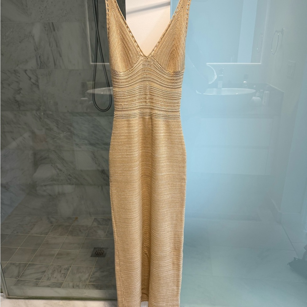 Elegant Beige Knit Dress